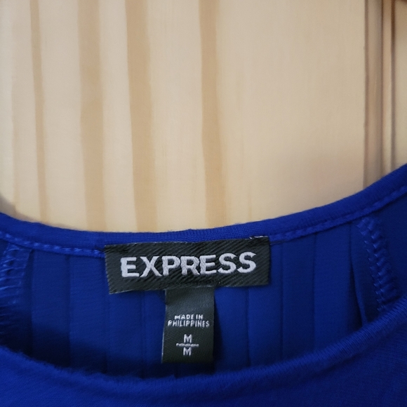 Express Blouse - Picture 2 of 5